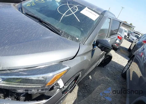 2021 Nissan Kicks Sr Xtronic Cvt from USA, damaged, VIN 3N1CP5DV1ML530999